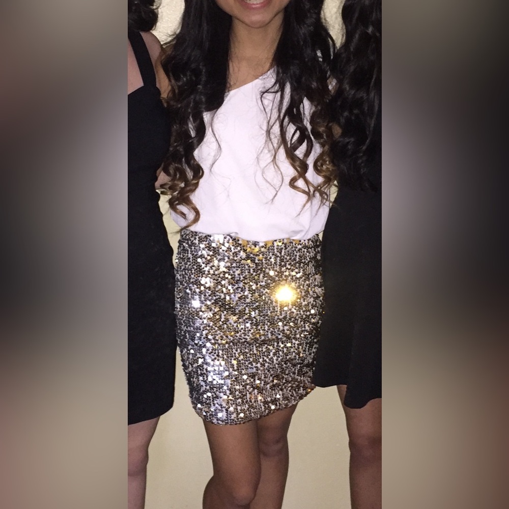 Sparkly body con dress
